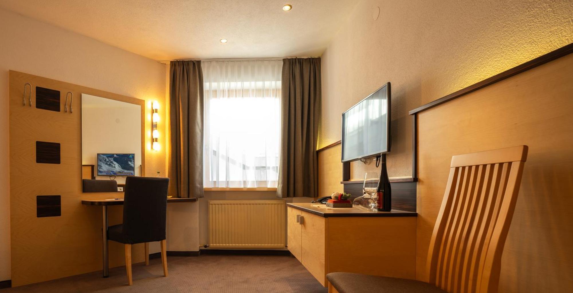 Aparthotel Fernblick Fiss Zewnętrze zdjęcie